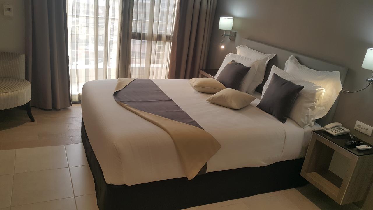 Hotel Selton キンシャサ エクステリア 写真